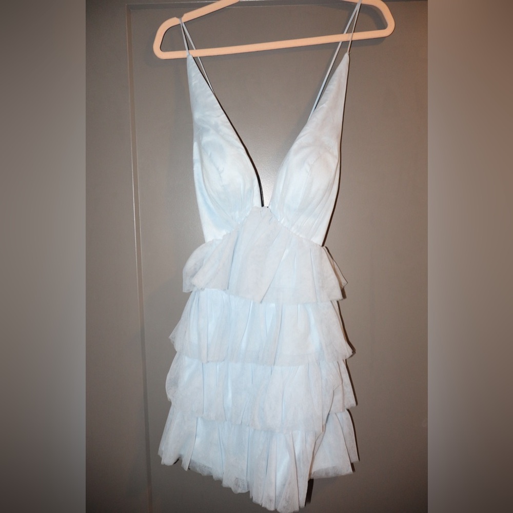 baby blue halter tulle mini dress selfie leslie sz: XS